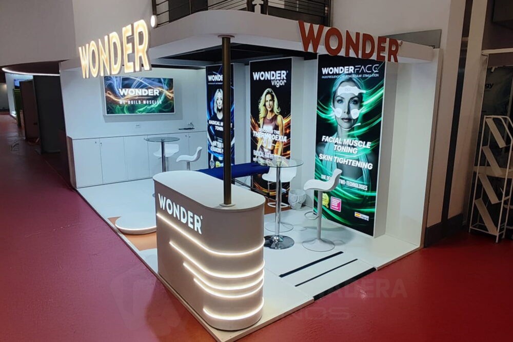 Stand de diseño WONDER en MÓNACO en la Feria AMWC 2026